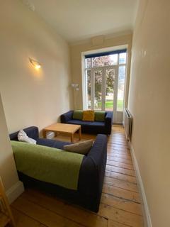 3 bedroom flat to rent, Beith Street, Partick, Glasgow, G11