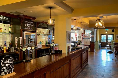 Pub to rent, 291 Warrington Rd Warrington WA3 5LF