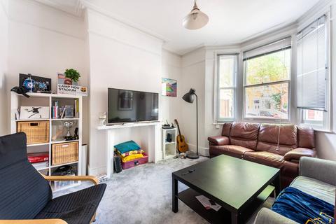 6 bedroom house to rent, Silver Crescent, Chiswick, London, W4