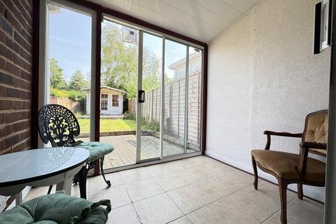 227 Chantrey Crescent, Birmingham, B43 7PG