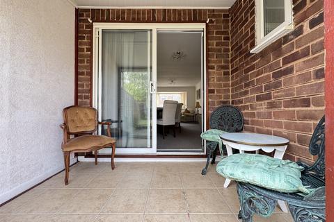 227 Chantrey Crescent, Birmingham, B43 7PG