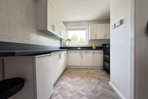227 Chantrey Crescent, Birmingham, B43 7PG