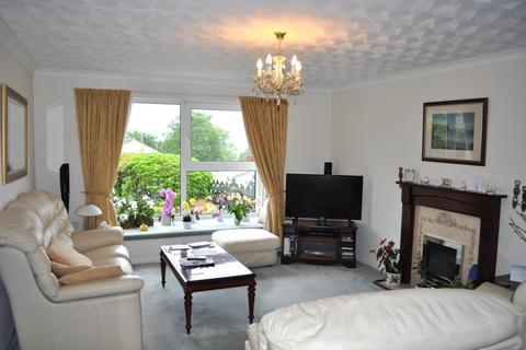 3 bedroom detached bungalow for sale, Golwg-y-mor Penclawdd Swansea Sa4 3ln