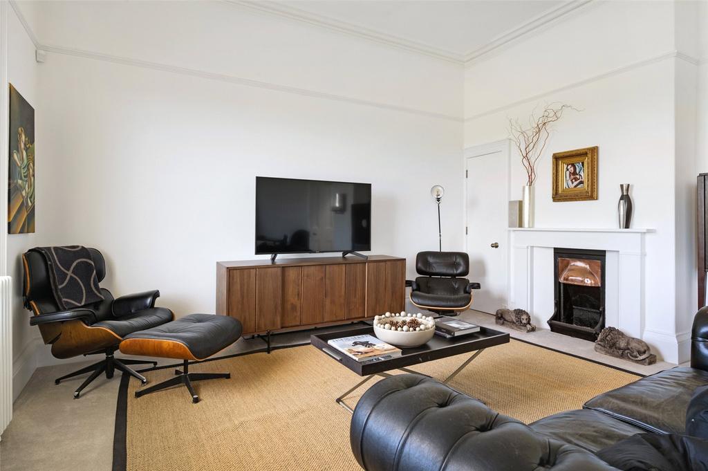 Sitting Rooom