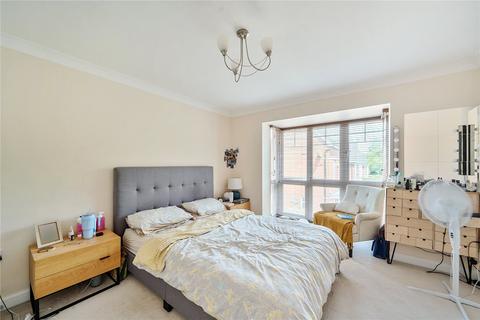 1 Myddleton Close, Stanmore, HA7 4WL
