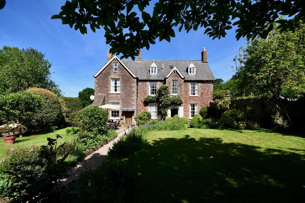 Woodford House
