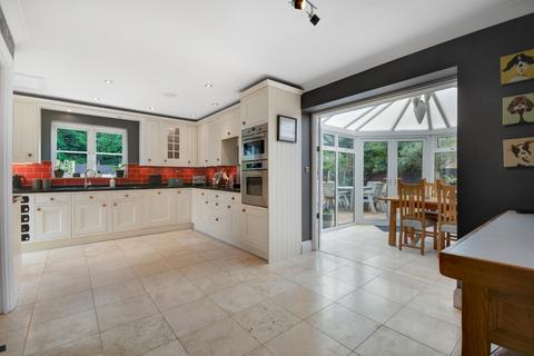 2 Emneth Acre, Maldon, CM9 6EY