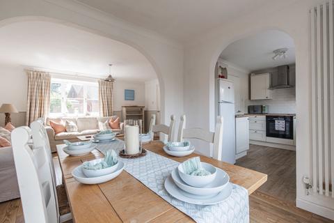 undefined, Perfect Balance of Period Charm in Snettisham