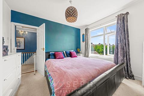35 Benacre Road, Ipswich, IP3 9JX