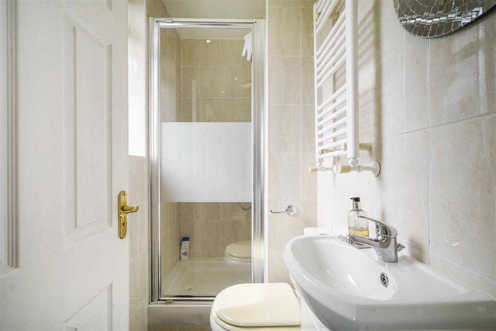 443 Whitton Avenue West - 8x VKTsux Alo Szy SJ5 Lnc.jpg