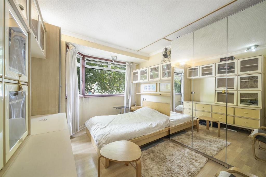 443 Whitton Avenue West - ac279 F5 F2x S8 YW5 SWSRR.jpg
