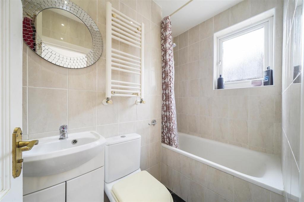 443 Whitton Avenue West - t Pyz GDB8 XKji H8j Uc WPr.jpg