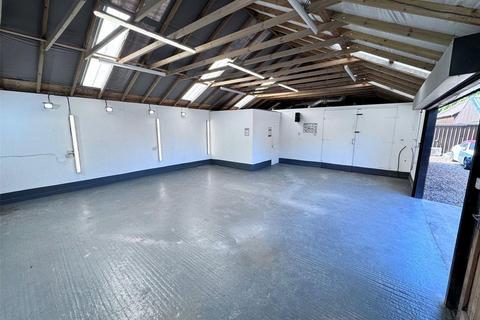 Warehouse to rent, Lower Rd Hockley SS5 5LR