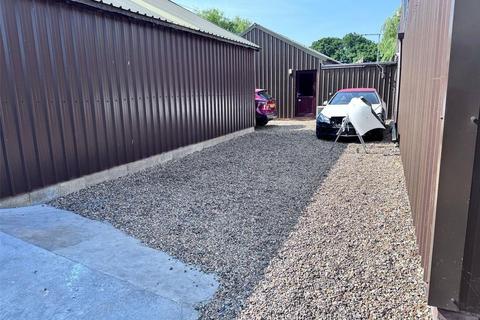 Industrial development to rent, Lower Rd Hockley SS5 5LR