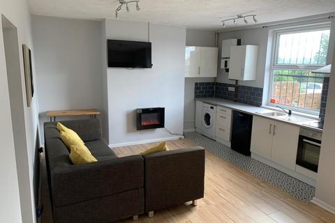 Kings Road, Leeds LS6