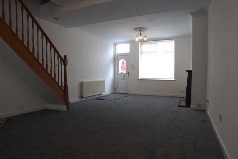 2 bedroom terraced house to rent, Lower Bents Lane, Bredbury, SK6
