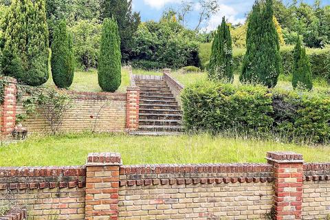 3 bedroom detached house for sale, Old Dartford Road, Farningham, Dartford, Kent