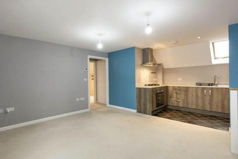 2 bedroom coach house to rent, Rodmarton Close, Brockworth, Gloucester GL3