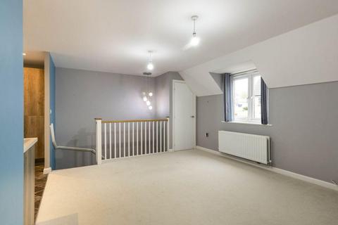 2 bedroom coach house to rent, Rodmarton Close, Brockworth, Gloucester GL3