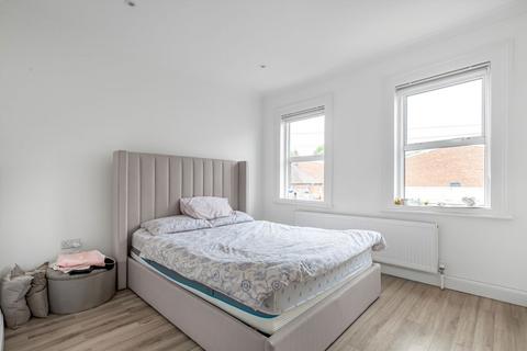 5 Cambridge Road, London, W7 3PA