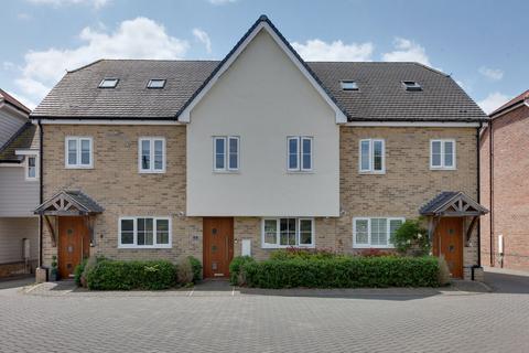 5 Blessen Meadow, Felsted, Dunmow, CM6 3XQ