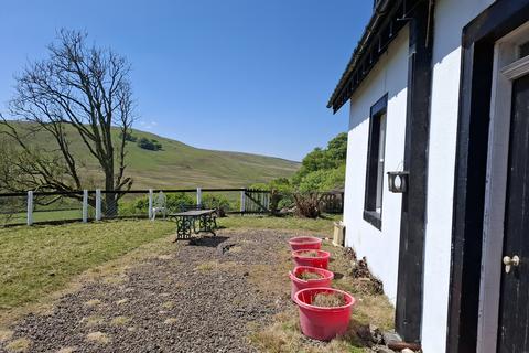 4 bedroom farm house for sale, Selkirk TD7