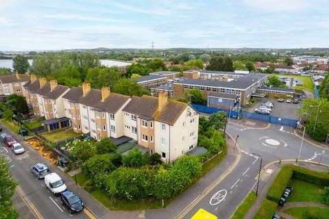 2 Amber Avenue, London, E17 5PA