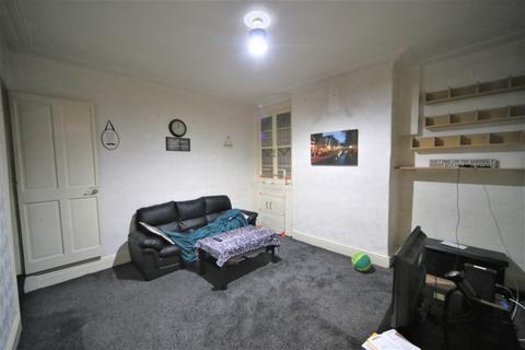 2 bedroom terraced house to rent, Thornville Street, Leeds LS6