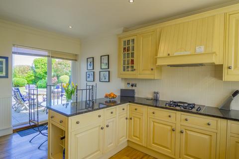 4 bedroom detached house for sale, The Paddocks, Penarth