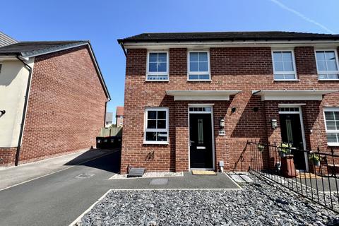 Hawthorn Drive, Thornton FY5