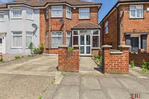 3 bedroom semi-detached house to rent, Vivian Avenue, Wembley, HA9