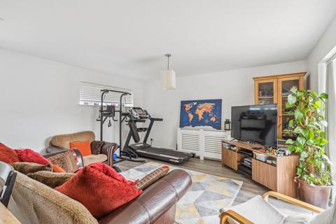 126b Botley Road, Chesham, HP5 1XN