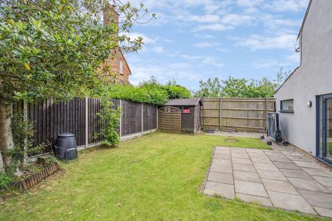 126b Botley Road, Chesham, HP5 1XN