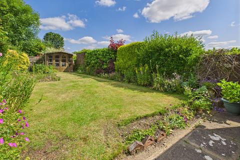 undefined, Cemetery Hill, Hemel Hempstead, HP1