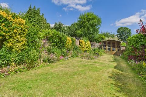 undefined, Cemetery Hill, Hemel Hempstead, HP1