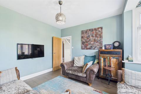 undefined, Fillebrook Avenue, EN1