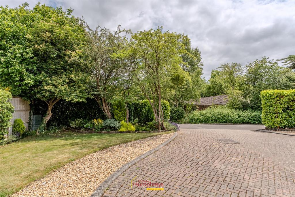 Audemer Court 14 UPDATED-01.jpg