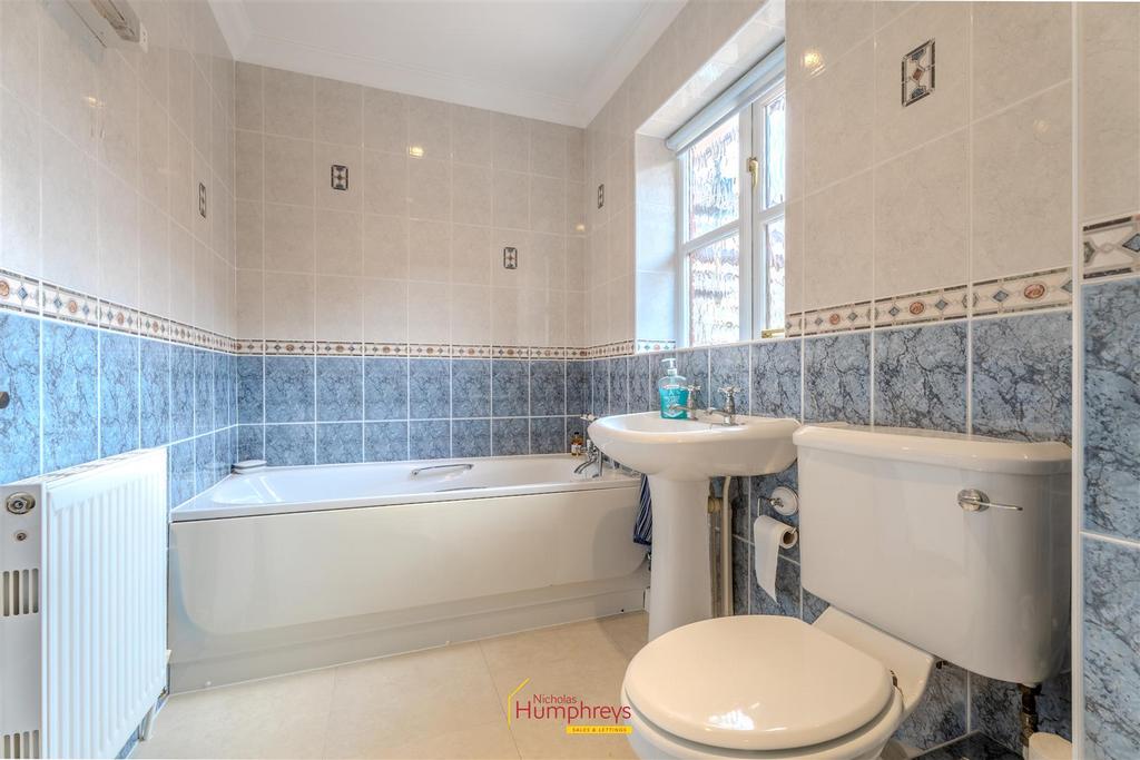 Audemer Court 14 UPDATED-18.jpg