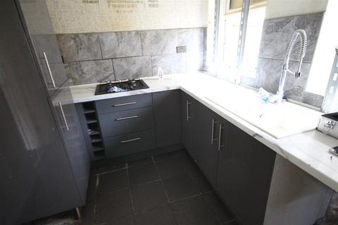 3 bedroom semi-detached house for sale, Cromwell Crescent, Pontefract