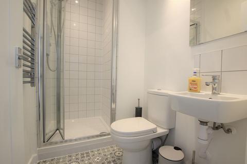 undefined, Tredworth Road, Gloucester GL1