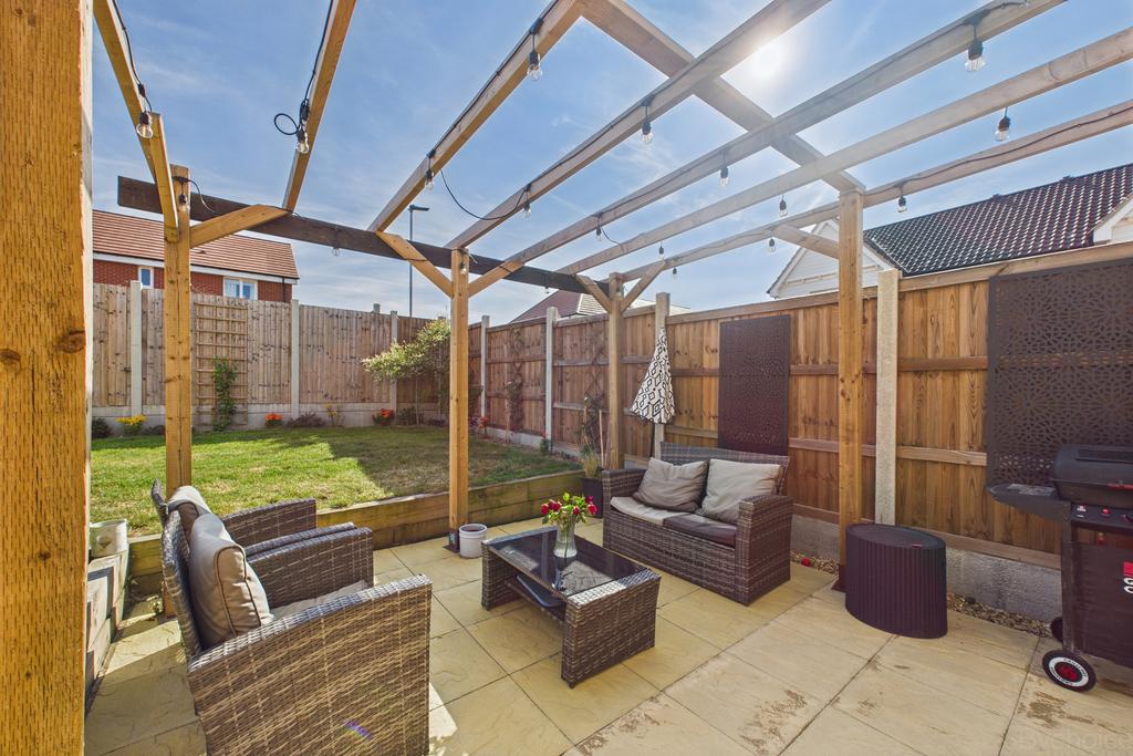 Cam05449 g0 pr0013 still005