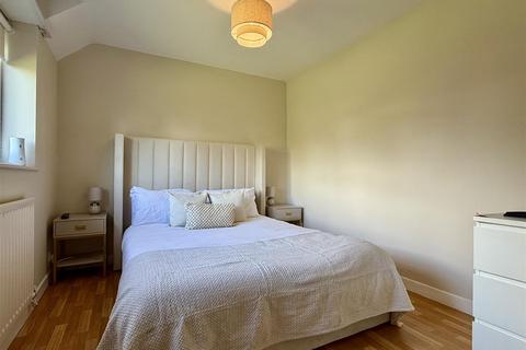 Flat 16, Arden Court Bodenham Road, Hereford, HR1 2UF