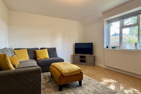Flat 16, Arden Court Bodenham Road, Hereford, HR1 2UF