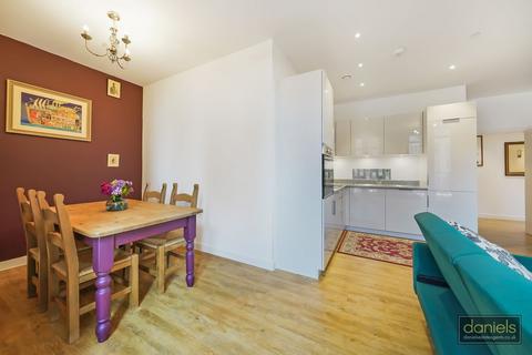 Penthouse Apartment, Brick Apartments, 7d Woodfield Road, London, W9 2EF