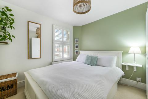 undefined, Rushett Close, Thames Ditton KT7