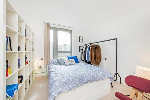 1 bedroom apartment for sale, Parkside Court, 15, Booth Road, London, E16 2FX