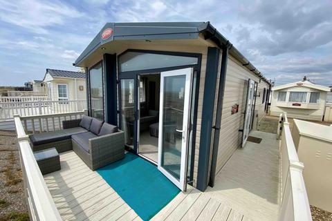 2 bedroom park home for sale, Suffolk Sands Caravan Park, Felixstowe, IP11