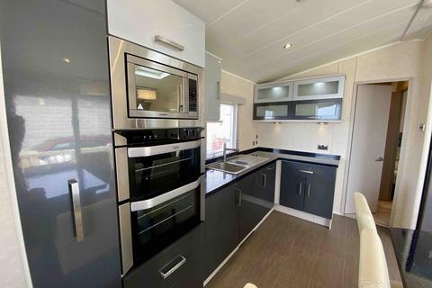 2 bedroom park home for sale, Suffolk Sands Caravan Park, Felixstowe, IP11
