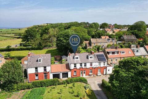 3 bedroom terraced house for sale, 26 Porret Lane, Hinderwell