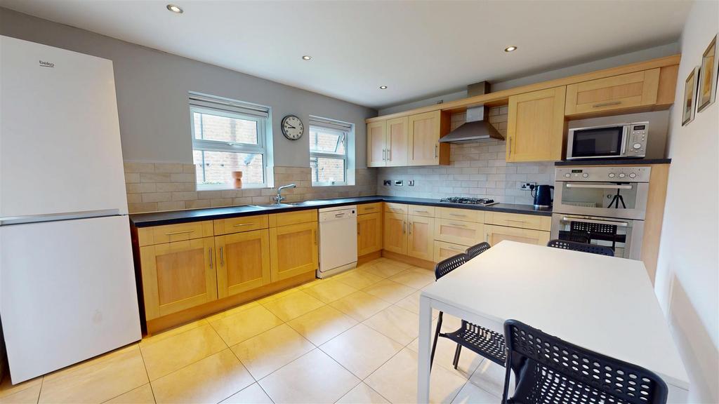 Kitchen diner